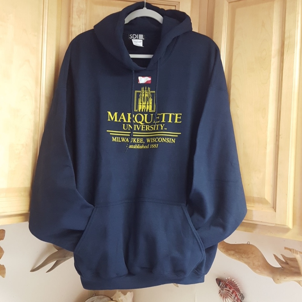 NWT Unisex Marquette University Pullover Hoody 2XL